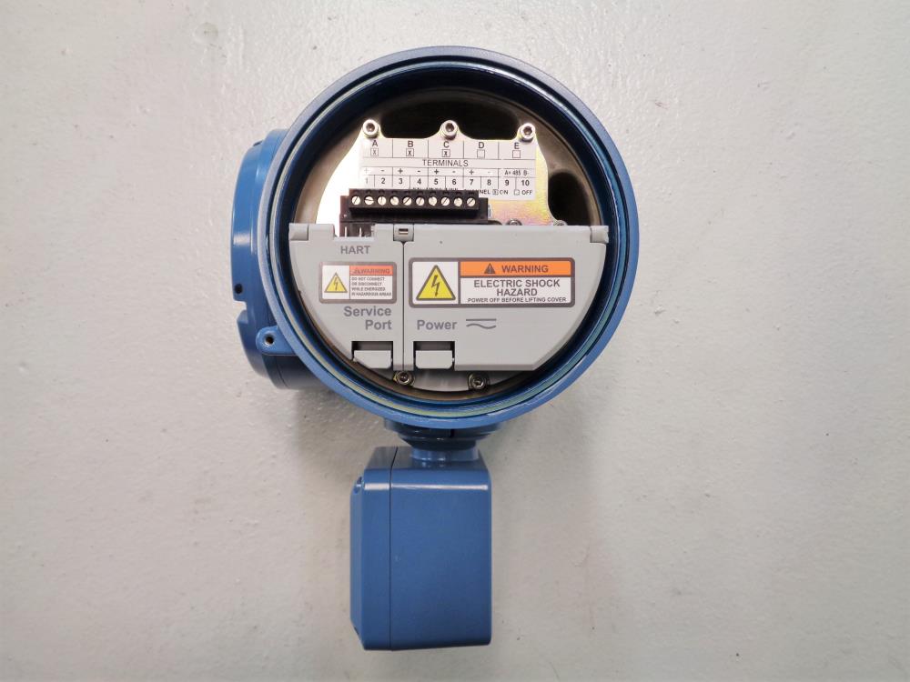 Micro Motion 4x3 150# Flowmeter F300S425B2BAEZZZZ w/ Transmitter 5700R12ABAAZZZ